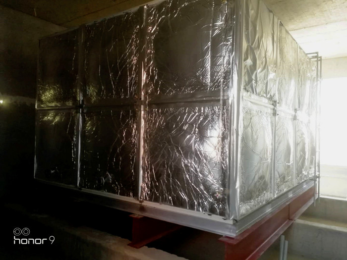 24立方玻璃钢橡塑保温水箱