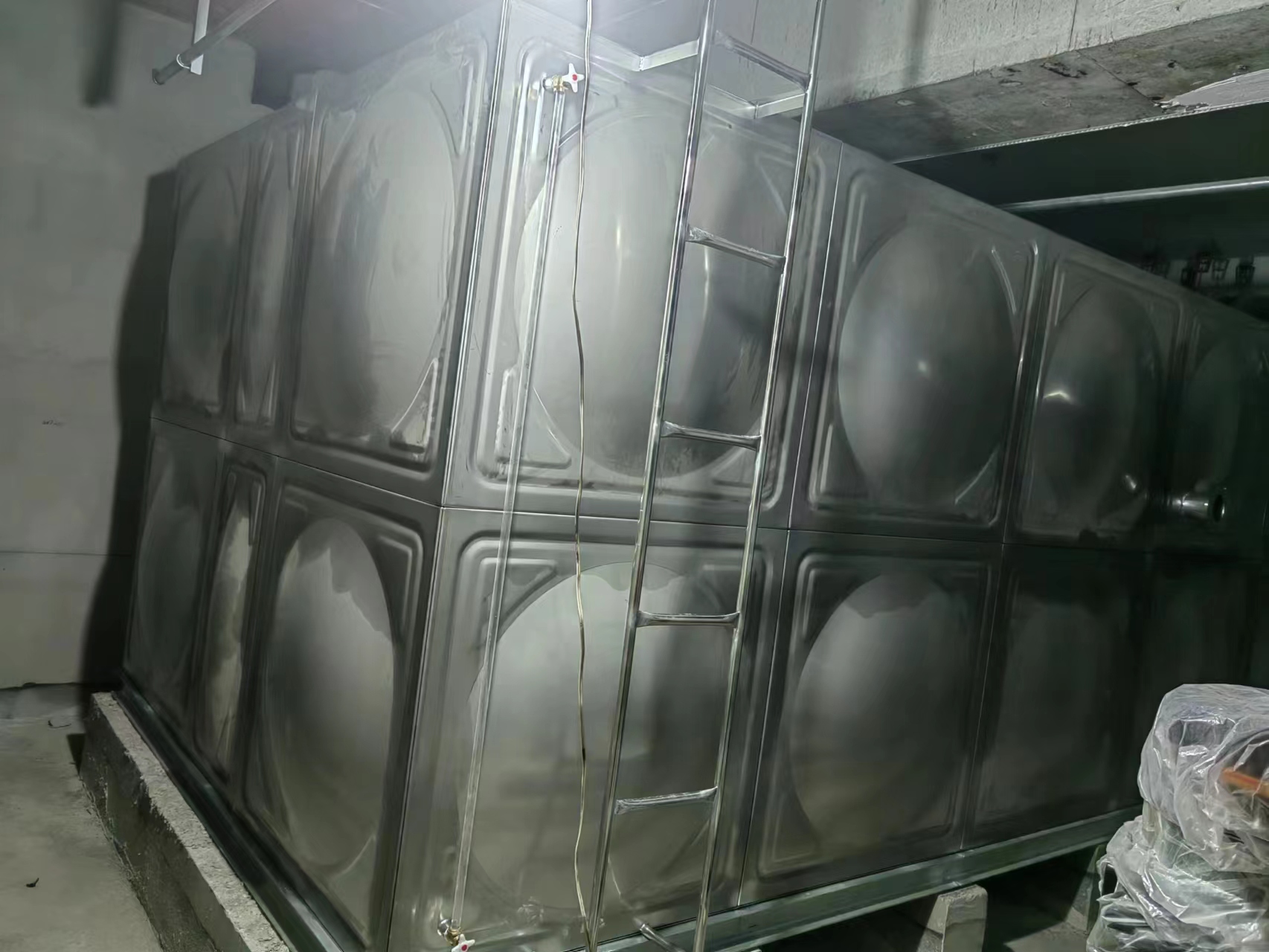 北京30立方不锈钢焊接水箱